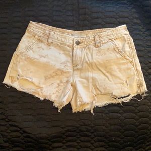 Women’s tan/khaki colored Free People shorts